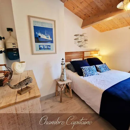 Les Pieds Dans L'eau: Ker Lili Port-Joinville