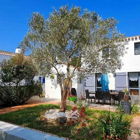 Les Pieds Dans L'eau: Ker Lili Port-Joinville