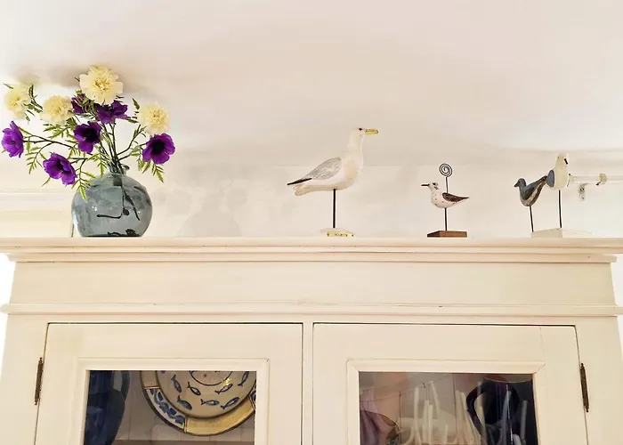 Villa Les Pieds Dans L'eau: Ker Lili Port-Joinville