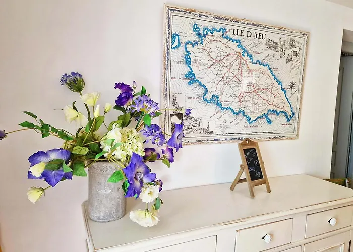 Les Pieds Dans L'eau: Ker Lili Villa *