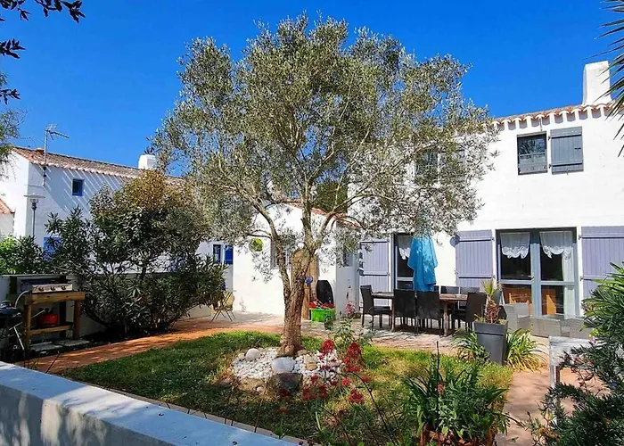 Les Pieds Dans L'eau: Ker Lili Port-Joinville